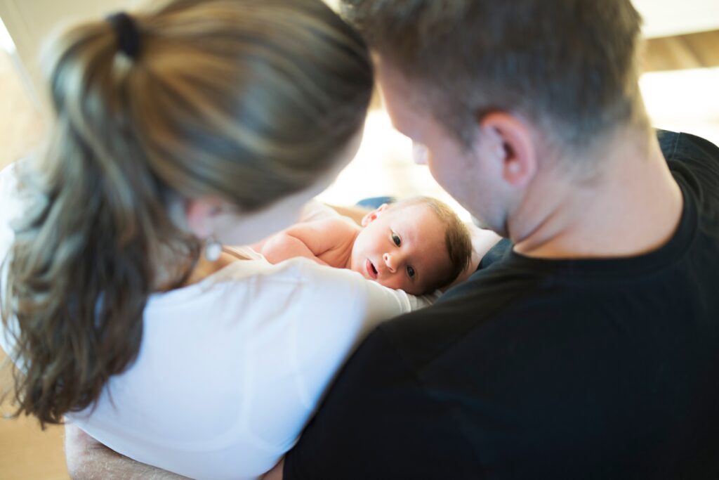 Gentle parenting: Τι είναι και πώς εφαρμόζεται στην ανατροφή παιδιού
